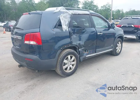 2011 Kia Sorento Lx from USA, damaged, VIN 5XYKTCA10BG168565